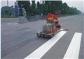 河南郑州马路划线 南阳道路热熔划线  冷漆喷线施工队 图片