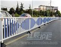 铜陵市太阳能防眩光道路护栏 图片