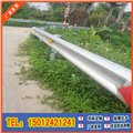 湛江波形道路护栏价格 喷塑钢型板围栏 梅州双波防护栏杆 图片