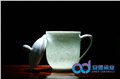 青釉雕刻图案陶瓷茶杯厂家定制批发 图片